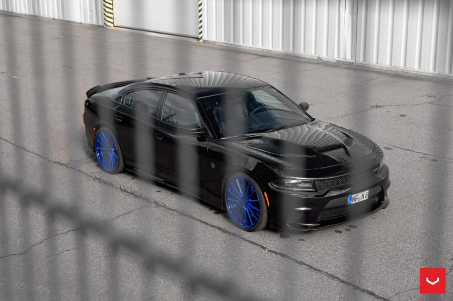  Dodge Charger SRT on Vossen Wheels (VFS2) 2017 года  (фото 16 из 26)